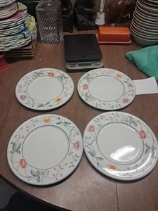 4 PLATOS DE ENSALADA VILLEROY & BOCH Albertina 8 1/2" sin usar usados en excelente estado++ Bin Aaa - Imagen 1 de 6