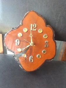 Vintage Mid-Century Modern Tree Slice Lacquered Wooden Wall Clock Works!! - Picture 1 of 4