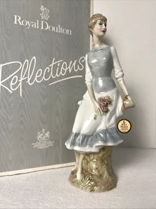 Royal Doulton Reflections HN 3145 Rose Arbour Porcelain Figurine W/ Box /Receipt - Picture 1 of 19