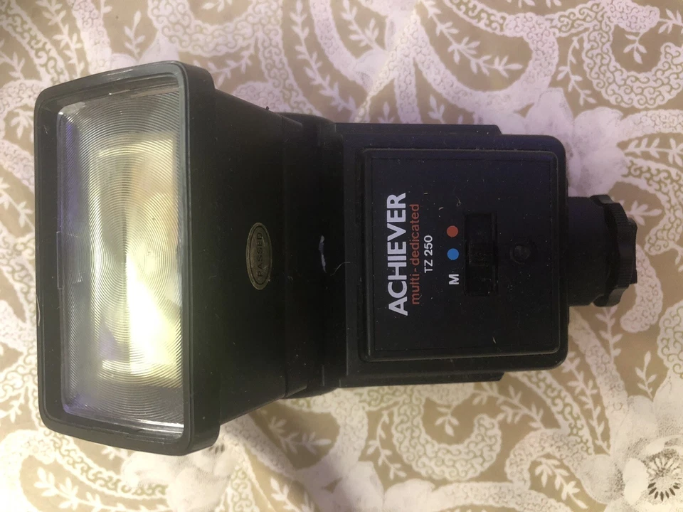 ACHIEVER MULTI-DEDICATED TZ250 CAMERA FLASH TILT OPTION  - Image 1 of 1