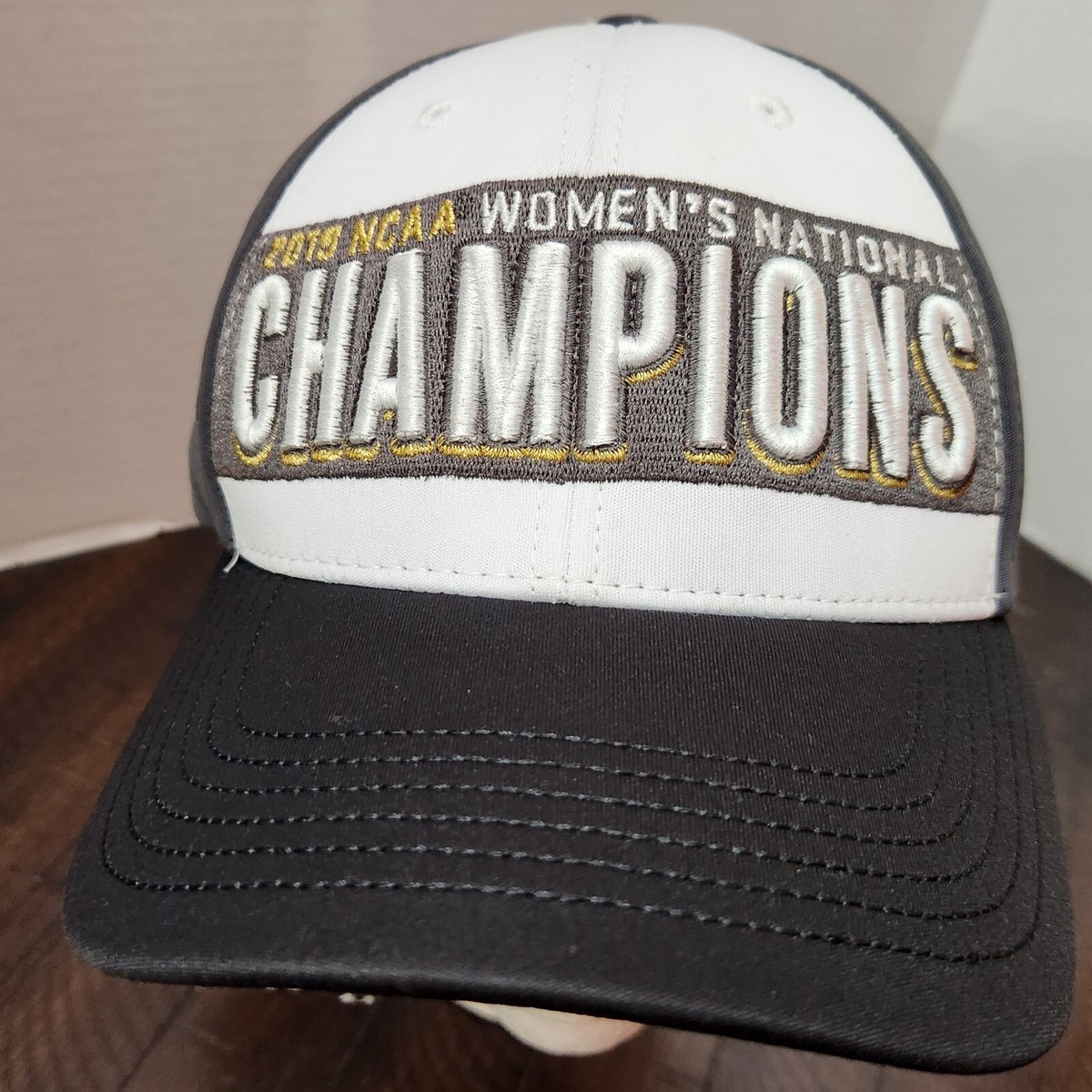 Wisconsin Badgers 2019 Women\'s Frozen Four National Champions Locker Room Hat Frozen Four Men NCAA Fan Apparel & Souvenirs for sale | eBay main image 2