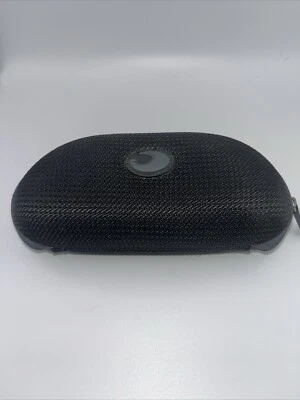 Gafas de sol Costa Del Mar rígidas con cremallera estilo almeja estuche negro con logotipo gris Foto 1 de 4