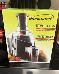 Juice extractor  Brentwood 2 Speed Control Knob  Black 400 Watts  model NEW! - Picture 1 of 3