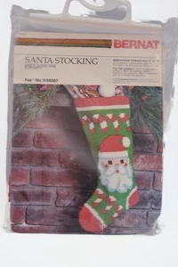 Vintage Bernat Santa Stocking Needlepoint Kit 1977 W08007 Made USA Sixpoint - Bild 1 von 8