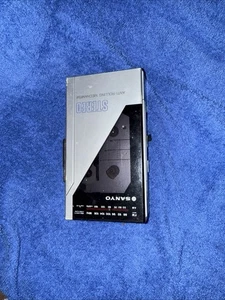 Sanyo Stereo Antirollio Meccanismo Lettore Cassette Non Testato mg32 (HOME21) - Foto 1 di 4