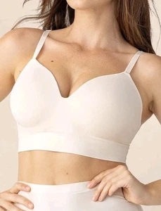 Sujetador modelador inalámbrico Truekind® Supportive Comfort L blanco nuevo con etiquetas - Imagen 1 de 7