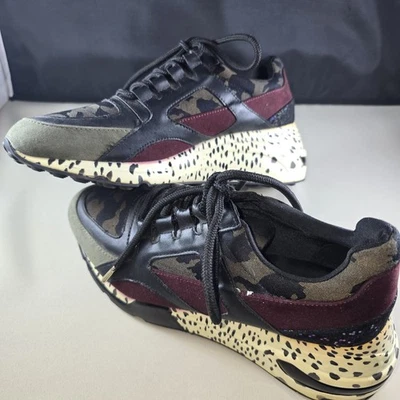 ZAPATILLAS PLATAFORMA STEVE MADDEN CLIFF TALLA 8,5 M ESTAMPADO ANIMAL MÚLTIPLE SERPIENTE BORGOÑA Foto 1 de 4