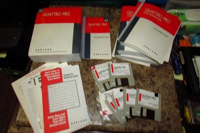 3.5" Borland Quattro Pro 4.0 for DOS & Pro 1.0 for Windows Complete w/ Manuals - Image 1 of 4