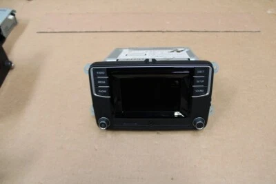 VW T6 Beetle Amarok Composition Color Colour Radio MIB2 Bluetooth  1K8035150 H - Bild 1 von 4