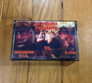 2PAC VS NOTORIOUS BIG EAST COAST WEST COAST ORIGINAL Vtg MIXTAPE CASSETTE - Picture 1 of 3