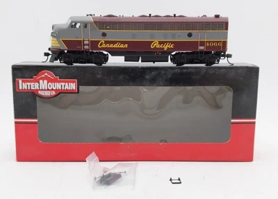 InterMountain 49938s-05 HO Canadian Pacific FP7 Diesel Locomotive w/Sound #4066 - Image 1 of 4