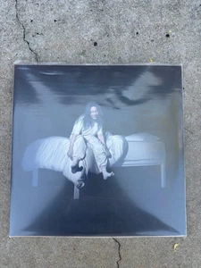 Billie Eilish - When We All Fall Asleep Where Do We Go IVC Edition Blue LP - Picture 1 of 3