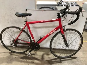 CHEAP - CARRERA ALUMINIUM 6061 FRAME TRIBAN 3 IN RED BIKE ORIGINAL RRP £485 - Picture 1 of 4