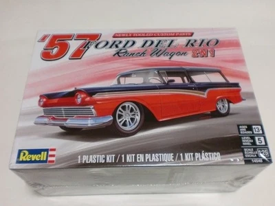 Revell 1/25 1957 Ford Del Rio Ranch Wagon (2 in 1) Revell 14548 - Immagine 1 di 2