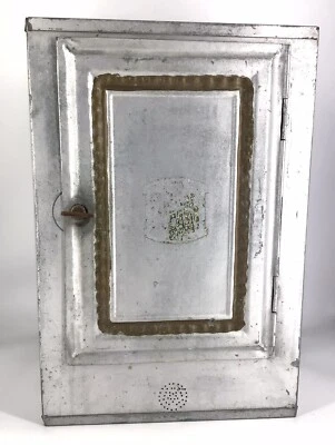 Antique Metal Pie Safe Bread Box Farmhouse Plate Storage Primitive 001 - Image 1 of 4