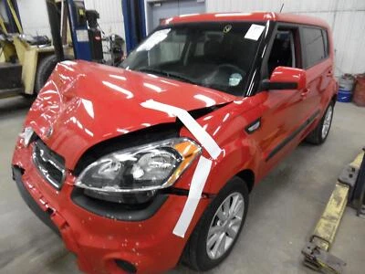 Bomba de combustible usada se adapta a: 2013 conjunto de bomba Kia Soul montado en tanque 1,6 grado A Foto 1 de 4