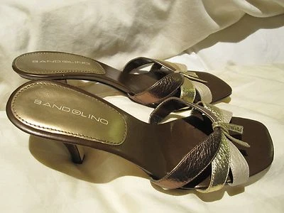 Sandalias metálicas Bandolino bonitas multono nuevas sin etiquetas con espalda abierta - 7M  Foto 1 de 4