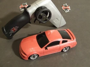 XMODS 2006 MUSTANG PAINTED PINK GREAT CONDITION STOCK #13* - Picture 1 of 7