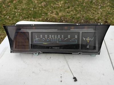 87 Oldsmobile Ciera Wagon Cutlass cruiser conjunto de cluster medidor de instrumento - Imagem 1 de 3