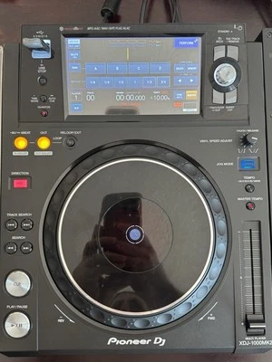 Pro DJ Gear: 2x Pioneer XDJ-1000MK2, 4-Channel DJM-750, Travel Case & Cables - Image 1 of 4