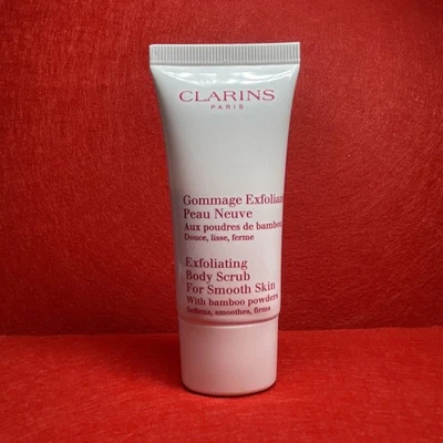 Отшелушивающий скраб для тела Clarins для гладкой кожи с бамбуковой силой 30 мл 1 унция для путешествий - Изображение 1 из 3
