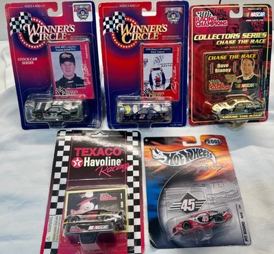 Lot of 5 Vintage NASCAR Diecast Cars MOC – Winner's Circle, Racing Champions, HW - Image 1 of 4