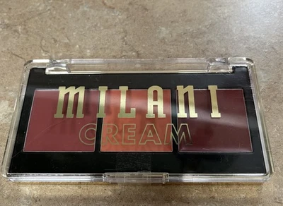 Paleta de rubor crema Milani Cheek Kiss 110 brillo besado por el sol Foto 1 de 3