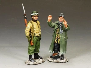 WOW EXTREMELY RARE King & Country BBA043 US MP & Waffen SS prisoner Bulge-BNIB - Picture 1 of 2