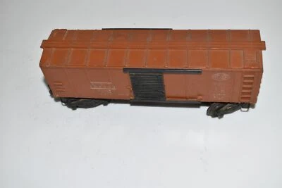 LIONEL # X3464 NYC 15900 ORANGE BOXCAR - POST WAR (FWC37) - Image 1 of 3