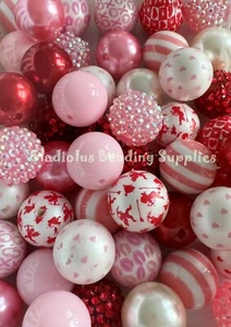 50 Qty 20mm Valentine Theme Set Mixed Acrylic Beads, Bubblegum Beads #117 - Picture 1 of 1