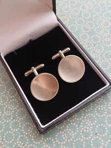 Mens Large Round Minimalist Modern Stainless Steel Cufflinks - Picture 1 of 7