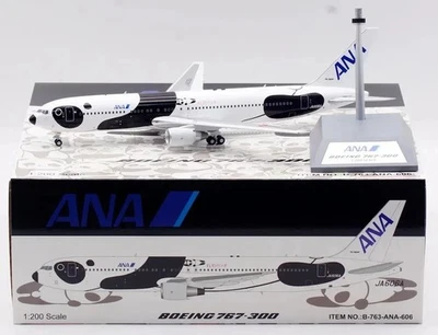 B-MODELS ANA ALL NIPPON AIRWAYS BOEING B767-300 1:200 B-763-ANA-606 IN STOCK - Image 1 of 3