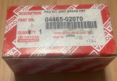 OEM Toyota Corolla Matrix 2003-2008 Front Brake Pads Genuine 04465-02070 - Image 1 of 3