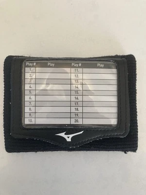 Pulsera Mizuno Play Call Talla Única para Todos Negro Blanco Fútbol Béisbol Foto 1 de 4
