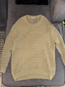 Zara Men Sweater - Picture 1 of 3