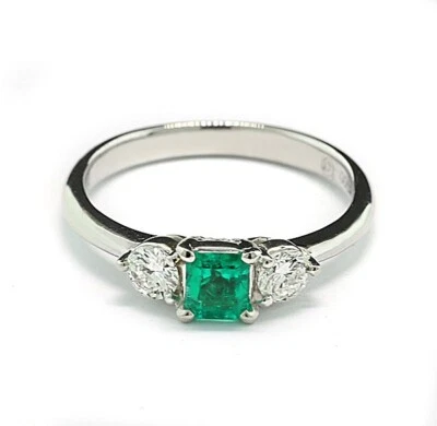 Smaragd-Brillant-Ring  900 Platin  Top Farbe Wert 3.900 Euro NEU - Bild 1 von 3