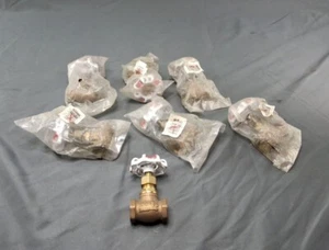 Qty. 7 Red-White Toyo 210A Manual Bronze Wedge Gate Valve ~ 100 - 3/8" Npt - Picture 1 of 4