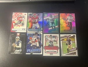 Football Card Lot Of 8 - Picture 1 of 3