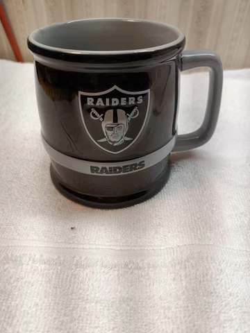 NFL Oakland Raiders Vintage Coffee Cup Mug Football OAKLAND Cover