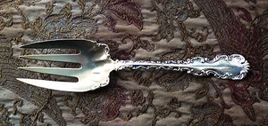 WHITING Sterling Silver Salad / Serving Fork LOUIS XV, 8-7/8" - Picture 1 of 5
