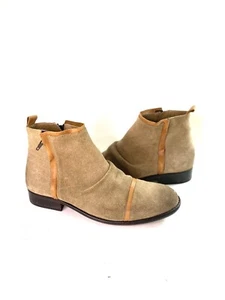 Botas al tobillo Fly London Chukka para hombre beige y bronceado gamuza con cremallera Reino Unido 9 euros 43 - Imagen 1 de 10