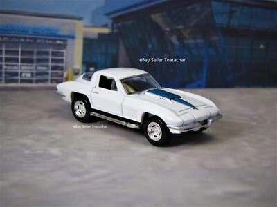 C2 1967 67 Chevy Corvette Stingray 427 Coupe Slot Mag Wheels Limited 1/64 Scale - Image 1 of 4