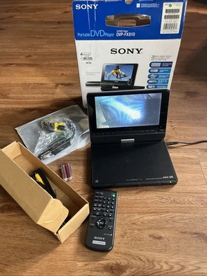 Sony Black DVP-FX810 Portable 8" WIDE SCREEN DVD Player Complete TESTED - Image 1 of 4