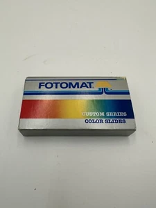 1x Vintage VTG New Old Stock Photo Slides Processing Box Packages & Fotomat Film - Picture 1 of 3