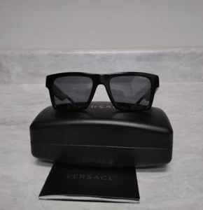 NEW Versace VE4445 GB1/87 Sunglasses 54mm Rectangle Frame Black Gray Smoke Lens - Picture 1 of 7