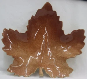 Braun Keramik Tropfglasur Ahornblatt Servierschale Tablett 12 in Thanksgiving Herbst - Bild 1 von 3