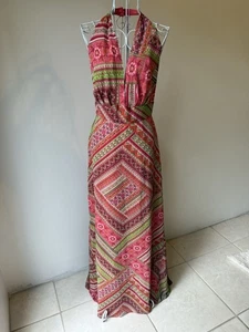 Neu mit Etikett Miguelina Seide Neckholder Maxikleid Boho Blumen rosa grün Made USA S rückenfrei - Bild 1 von 13