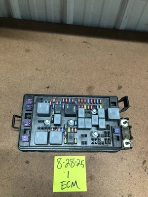 Chevrolet Colorado 2004 2005 2006 caja de fusibles motor 15126464 01 UA Foto 1 de 4