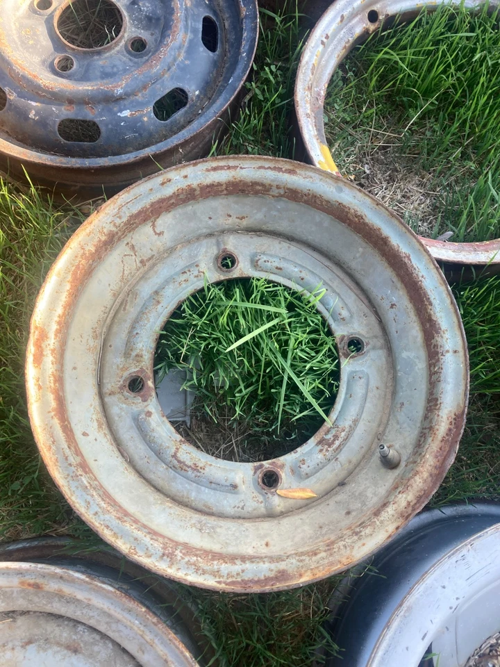 Rueda de remolque cámper Dexter de 15 pulgadas 1978 1979 1980 1981 Winnebago Prowler Bounde Foto 1 de 1