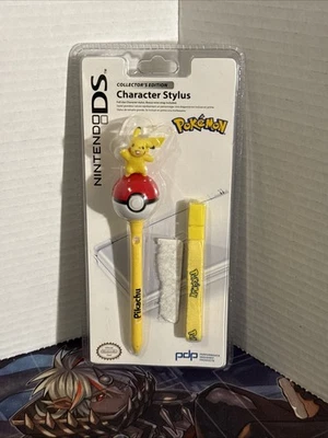 Nintendo DS 2008 Pokemon Pikachu Personaje Stylus Edición Coleccionista con Correa Foto 1 de 4